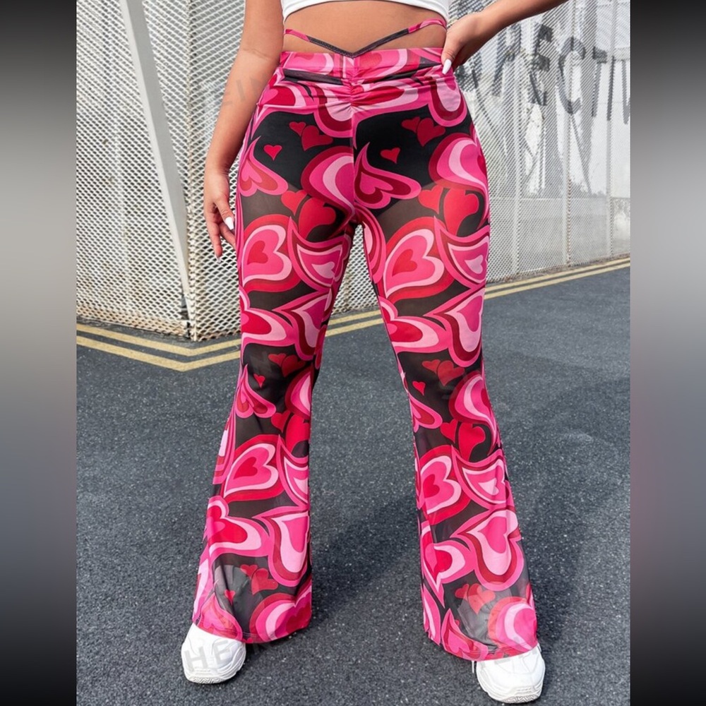 SHEIN Qutie Plus Heart Print Sheer Ruched Tie Back Flare Leg Pants